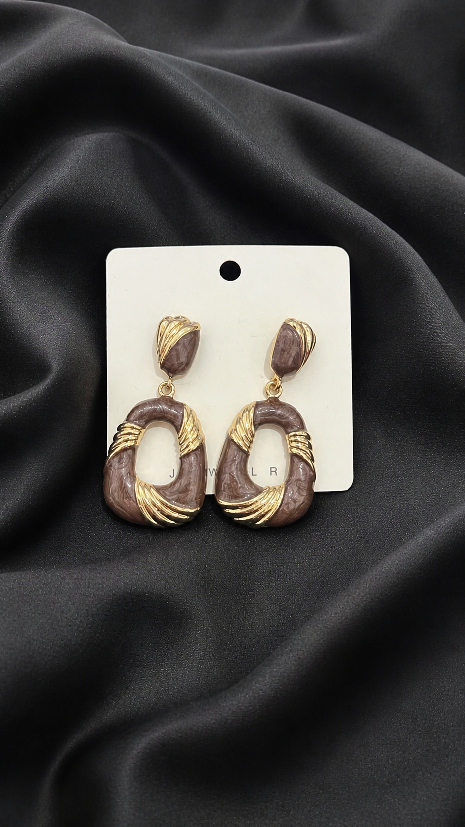 Gold Detaylı Mermer Desenli Küpe