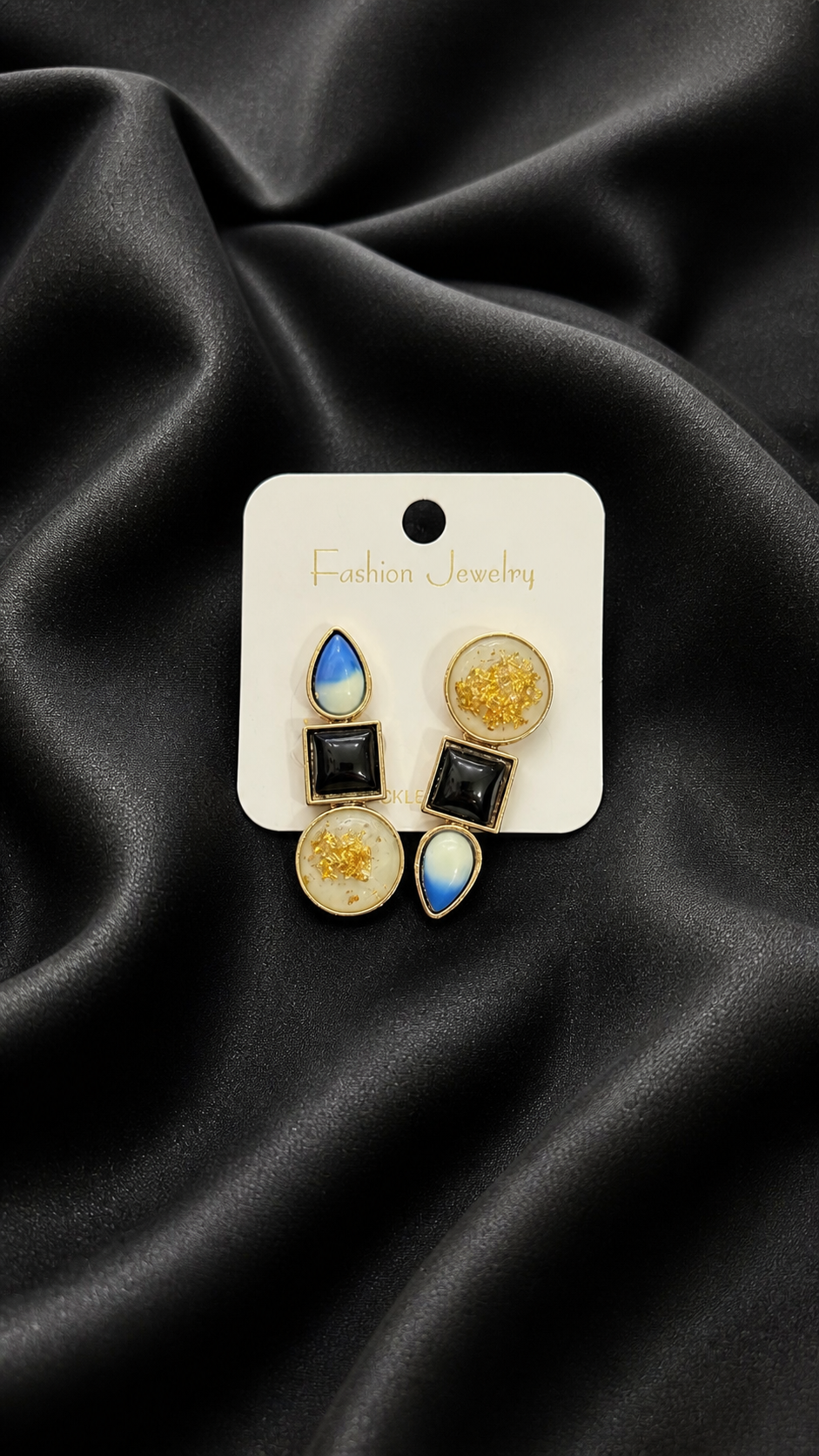 Gold Detaylı Mix Taş Küpe