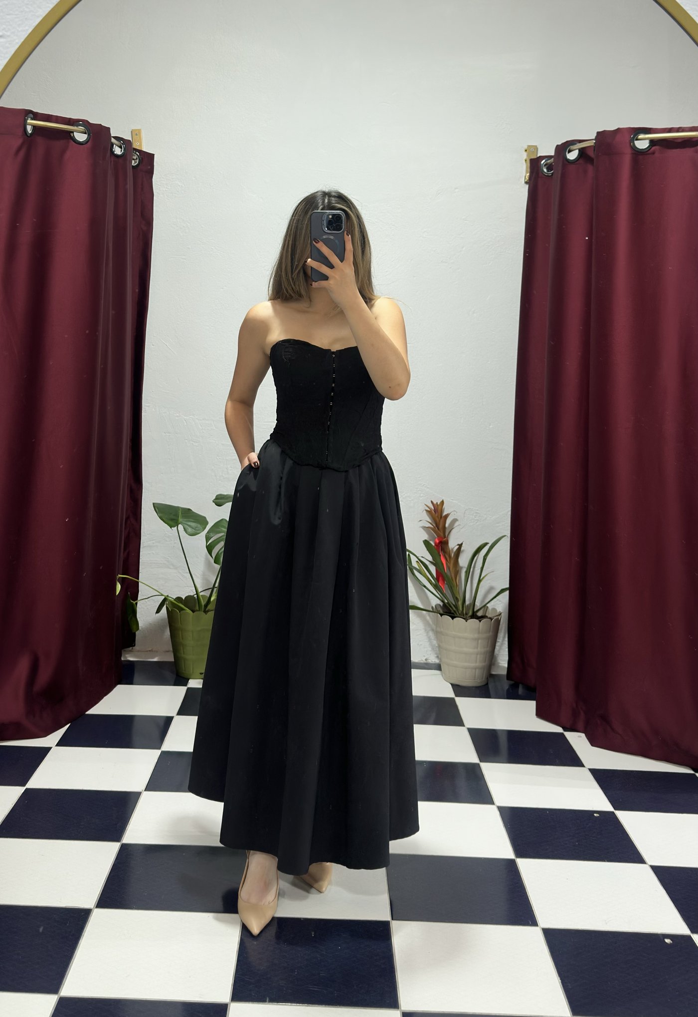 Siyah Maxi Cepli Etek
