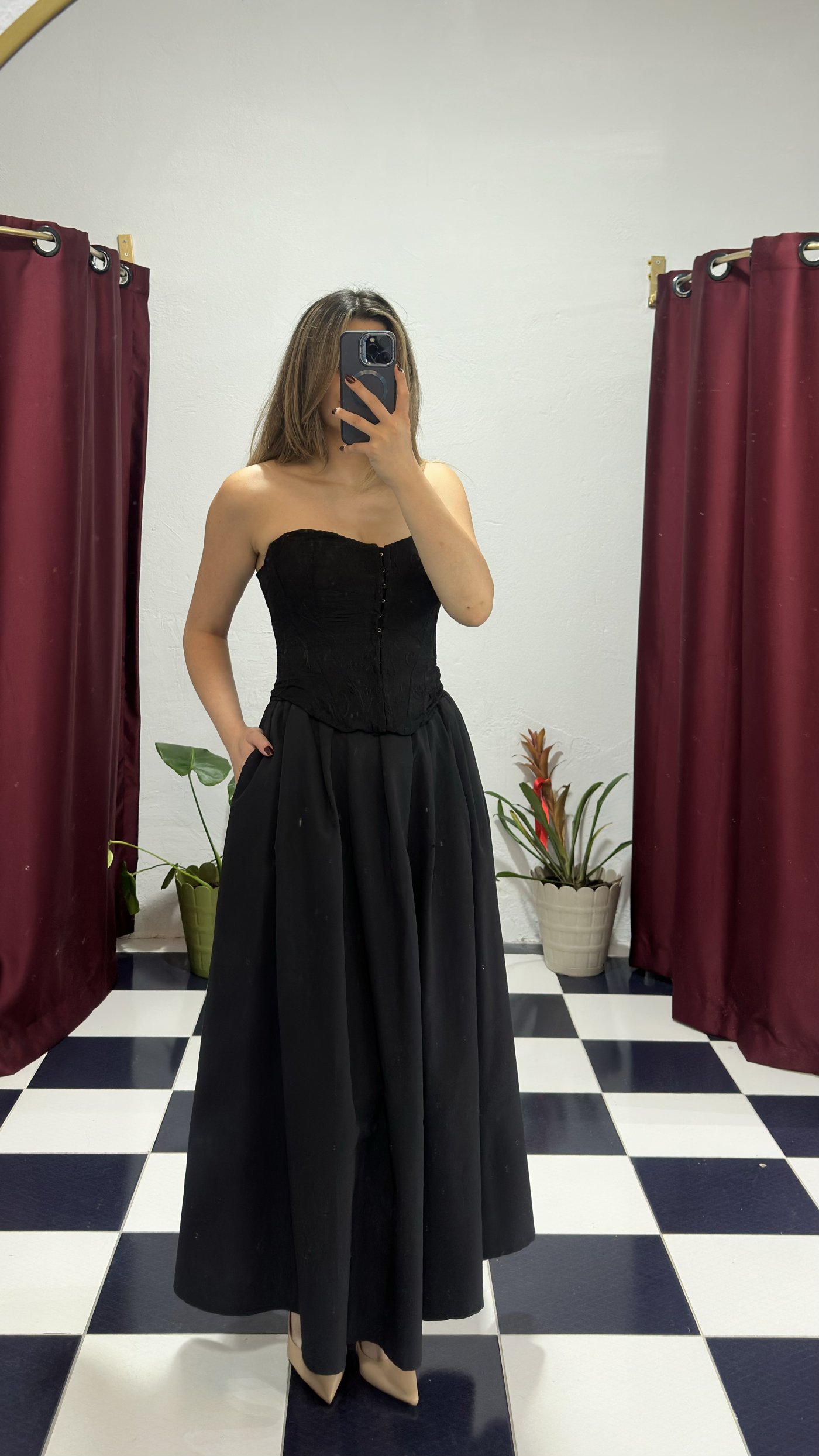 Siyah Maxi Cepli Etek