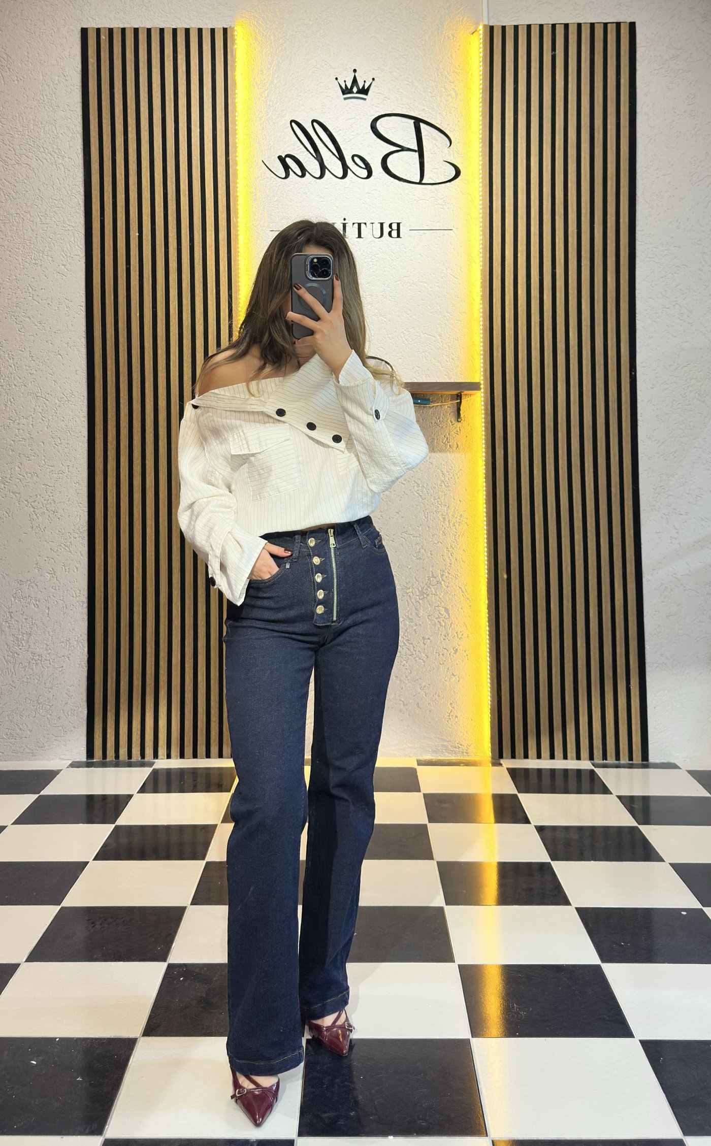 Yüksek Bel Düğme Detaylı Koyu Mavi Jean